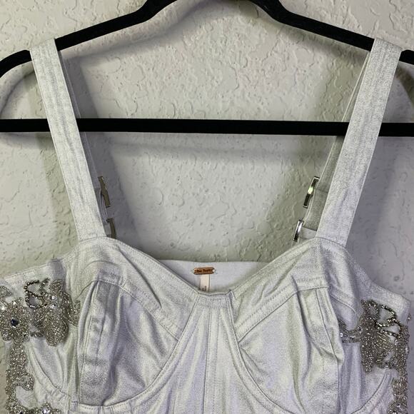 FREE PEOPLE Romper Janelle Bubble Style Size 4‎ Metallic Silver Hidden Side Zip - Picture 3 of 16